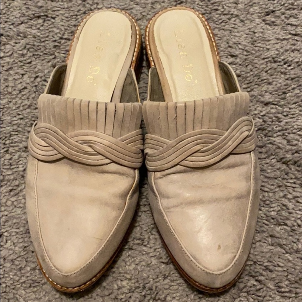 Nude Mules